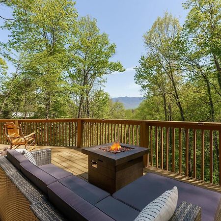 Grand Ole Chalet - Mt Viewsfireplacefirepitarcade Gatlinburg Bagian luar foto