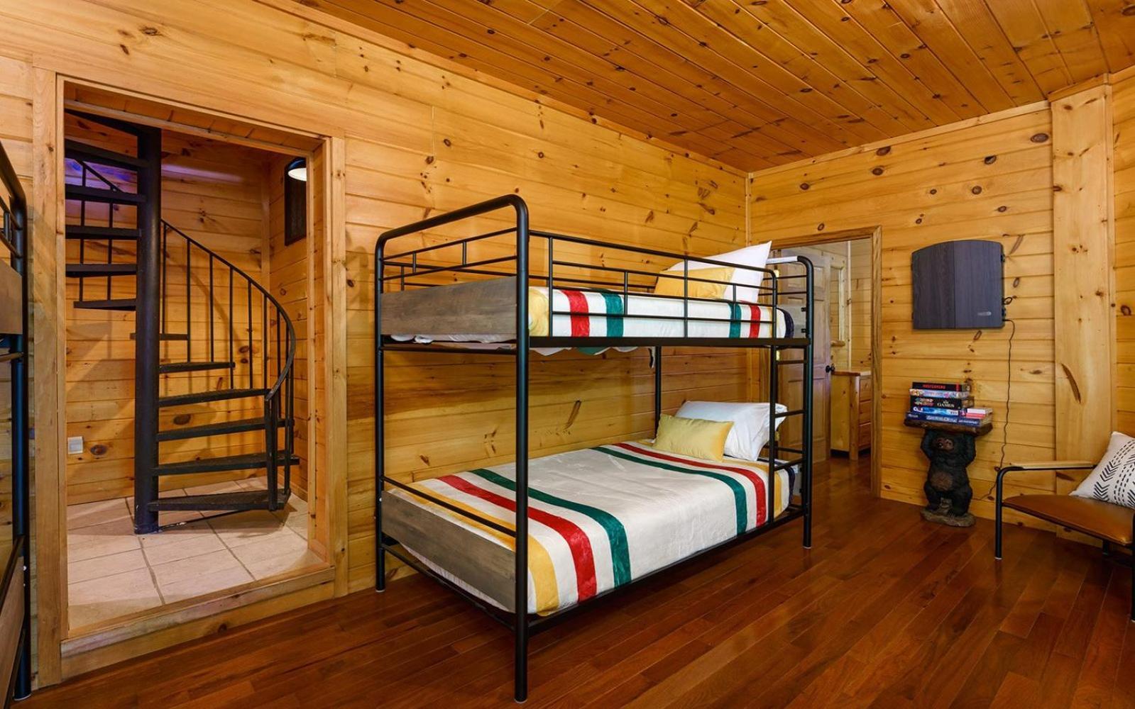 Grand Ole Chalet - Mt Viewsfireplacefirepitarcade Gatlinburg Bagian luar foto